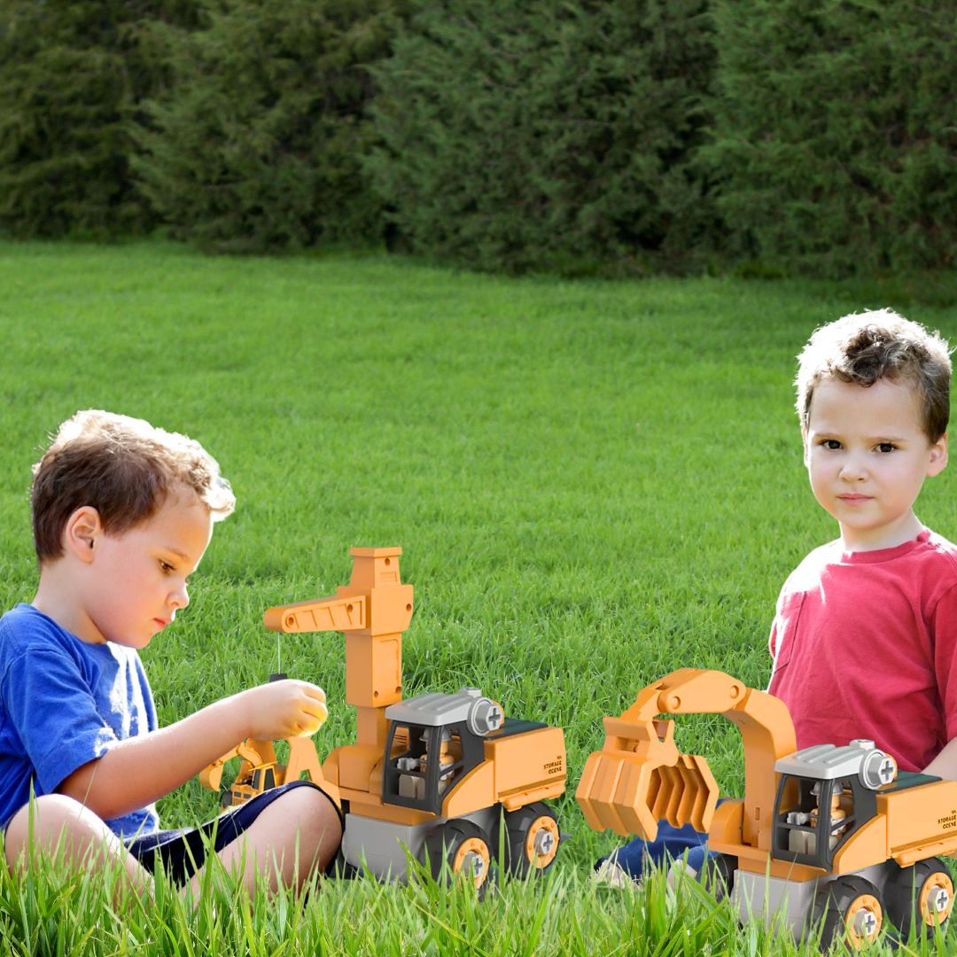 Jeux-de-construction-enfant-joue-ensemble