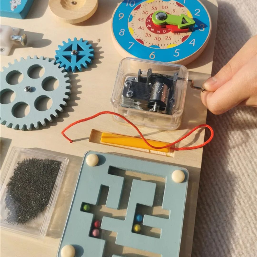 busy-board-motricite